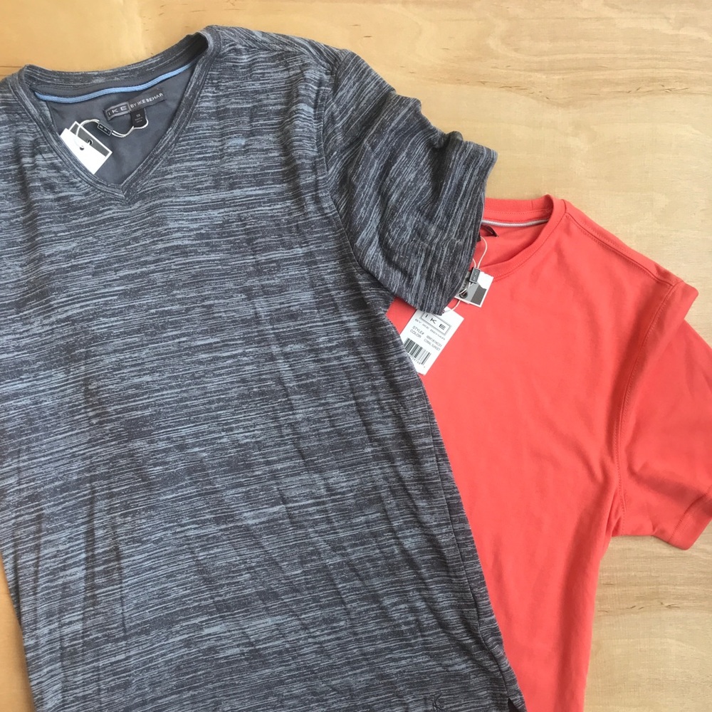Set of two men shirts